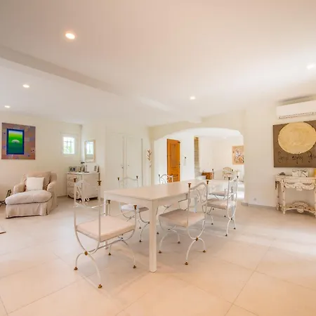 Le Roi Soleil Вілла Сен-Тропе